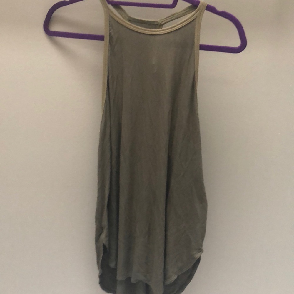 URBAN OUTFITTERS - Kimchi Blue Tank Top